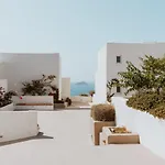 Archipelagos Hotel