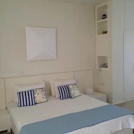 Archipelagos Hotel