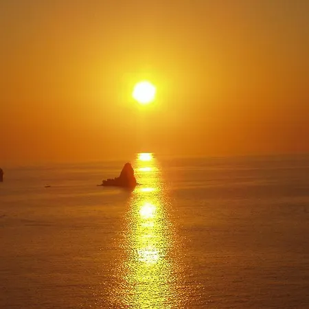 Archipelagos Otel 5*